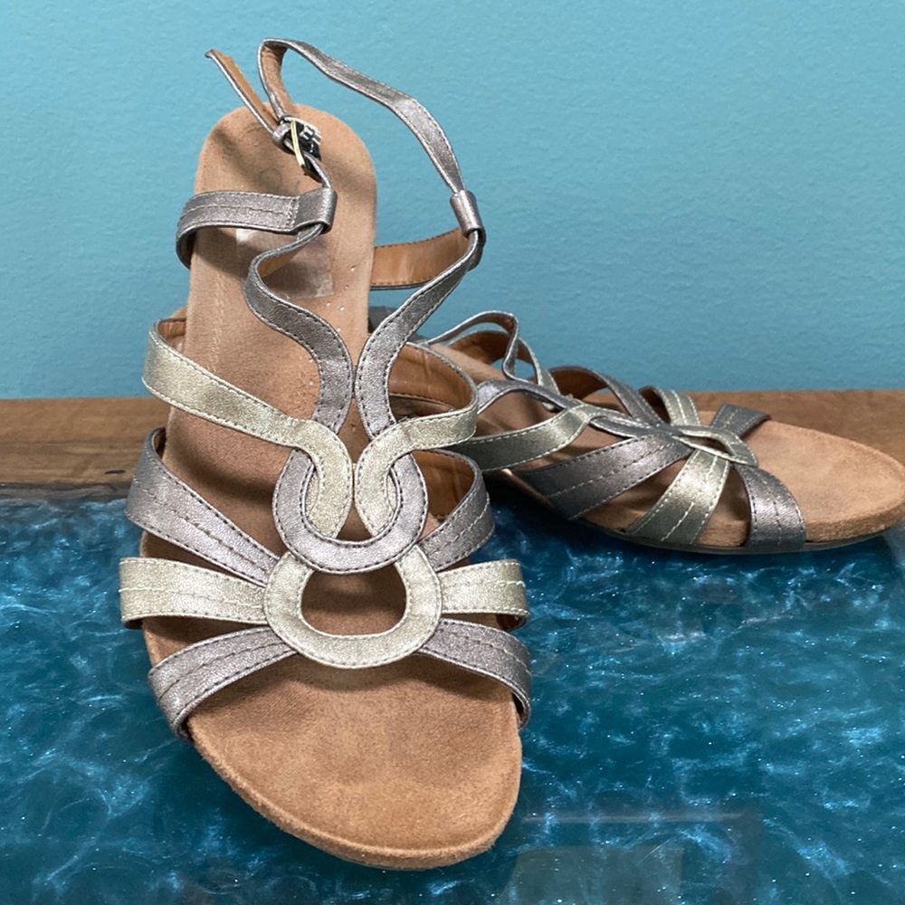 Life Stride Metallic Wedge Sandals
